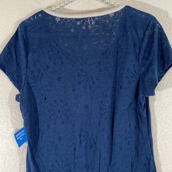 Blessed Celebrate Patriotic USA Red White Blue Graphic Tee Size 2XL New - Picture 5 of 11